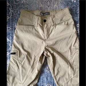 Lee EUC light weight golf shorts
